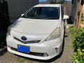 2011 Toyota PRIUS α