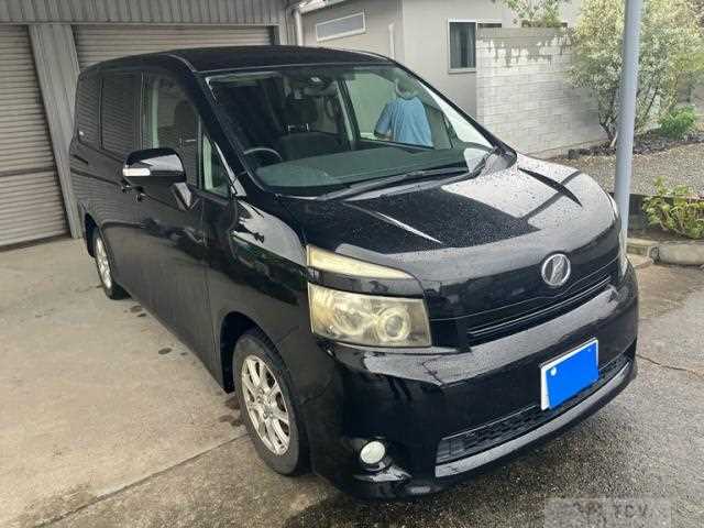 2010 Toyota Voxy