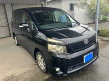 2010 Toyota Voxy