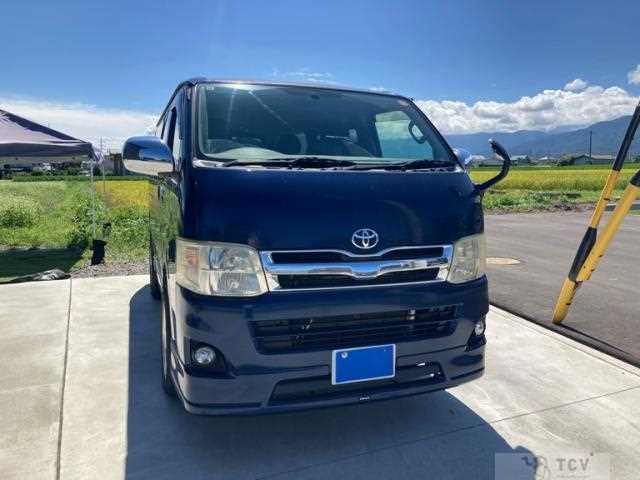 2010 Toyota Regius Wagon