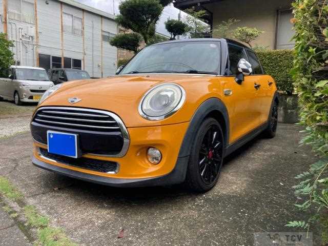 2018 BMW MINI
