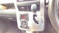 2010 Toyota Voxy