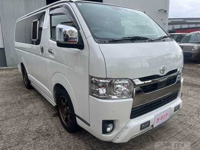 2022 Toyota Hiace Van