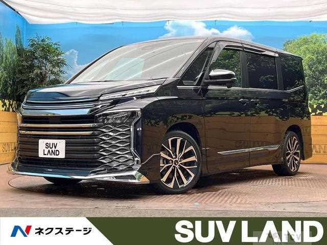 2022 Toyota Voxy