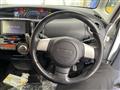 2011 Daihatsu Tanto