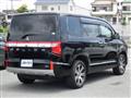 2020 Mitsubishi Delica D5