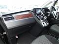 2020 Mitsubishi Delica D5