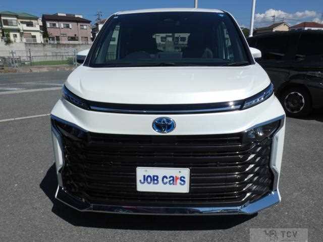 2024 Toyota Voxy