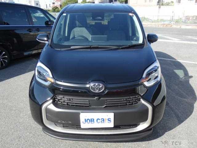 2023 Toyota Sienta