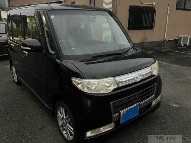 2010 Daihatsu Tanto