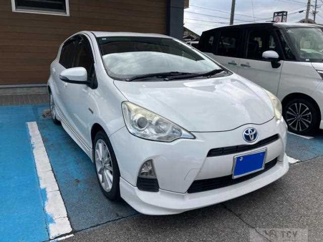 2012 Toyota AQUA
