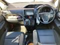 2014 Toyota Voxy