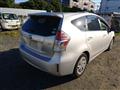 2017 Toyota PRIUS α