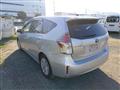 2017 Toyota PRIUS α