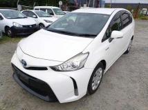 2015 Toyota PRIUS α