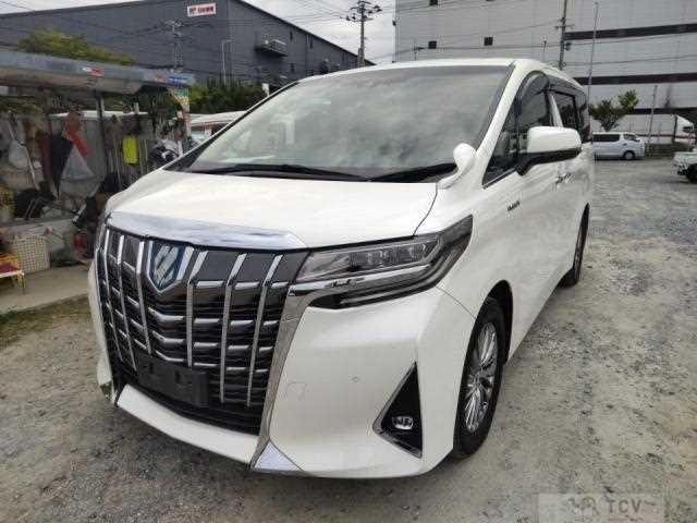 2018 Toyota Alphard Hybrid