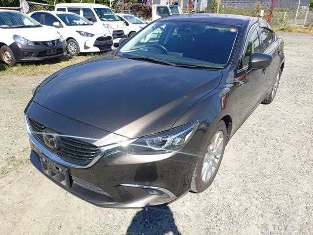 2017 Mazda Atenza