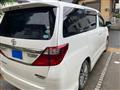2014 Toyota Alphard G