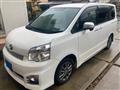 2013 Toyota Voxy