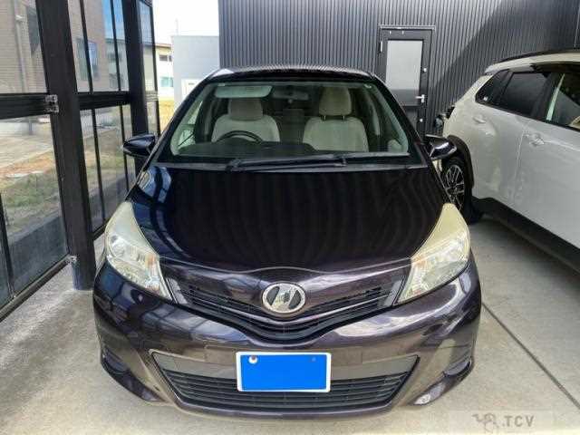 2013 Toyota Vitz
