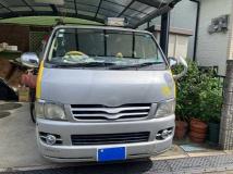 2005 Toyota Hiace Van