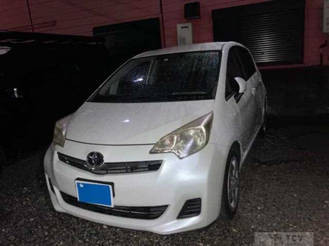 2013 Toyota Ractis