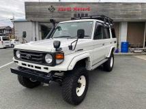 2004 Toyota Landcruiser 70