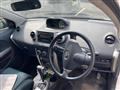 2005 Toyota IST