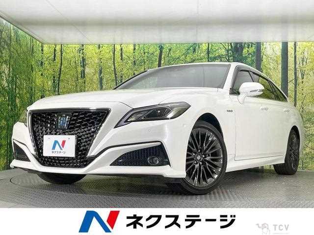 2020 Toyota Crown Hybrid