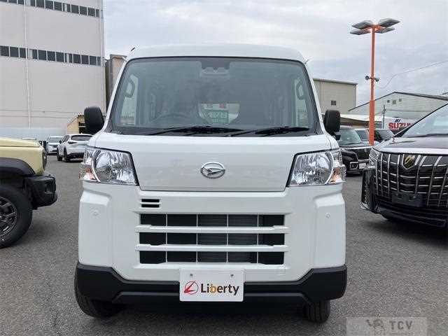 2026 Daihatsu Hijet Cargo