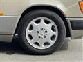 1988 Mercedes-Benz Midium Class