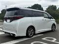 2024 Toyota Alphard Hybrid