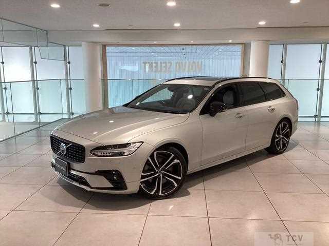 2021 Volvo V90