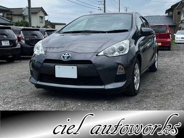 2014 Toyota AQUA