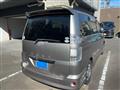 2006 Toyota Voxy