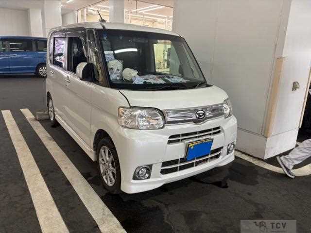 2012 Daihatsu Tanto