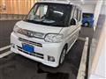 2012 Daihatsu Tanto