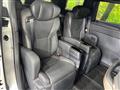 2025 Toyota Alphard Hybrid