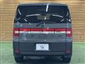 2012 Mitsubishi Delica D5