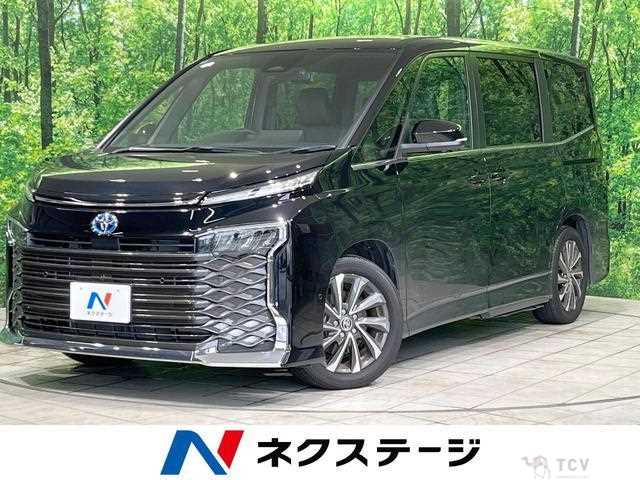 2024 Toyota Voxy