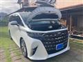 2026 Toyota Alphard Hybrid