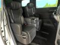 2023 Toyota Alphard Hybrid