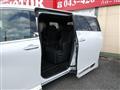 2025 Toyota Alphard G