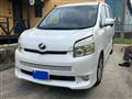 2007 Toyota Voxy