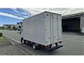 2012 Isuzu Elf Truck