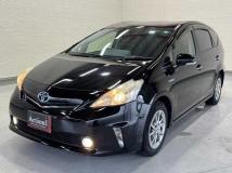 2013 Toyota PRIUS α