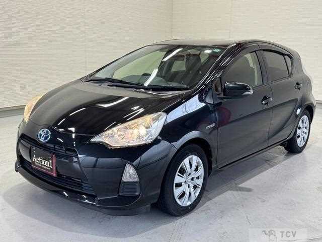 2013 Toyota AQUA
