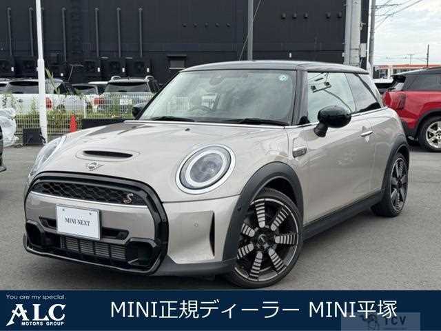 2022 BMW MINI