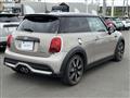 2022 BMW MINI