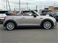 2021 BMW MINI